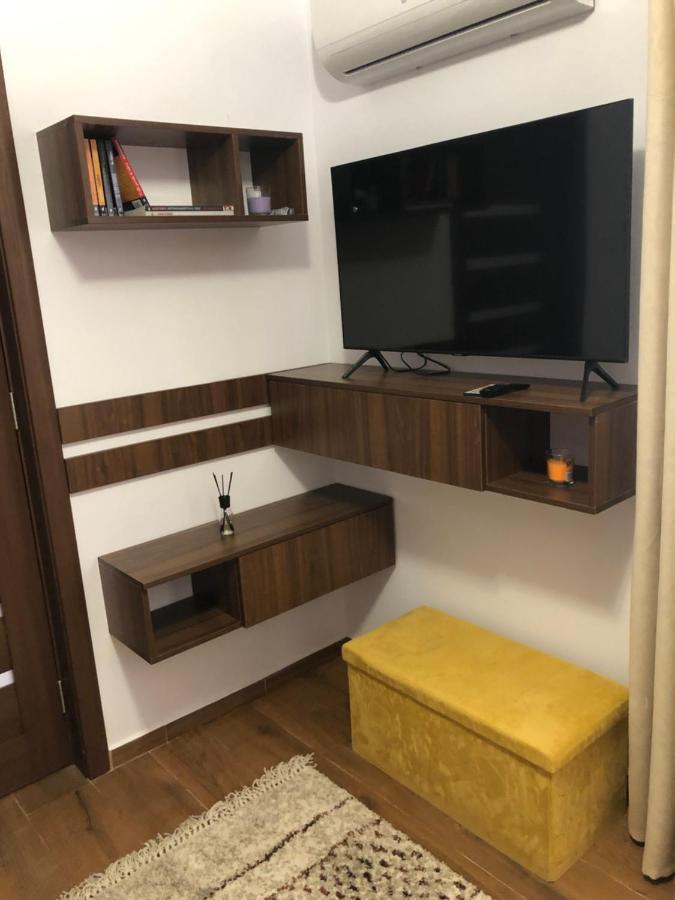 Apartament 2 Camere La Casa - Bucuresti Exteriör bild
